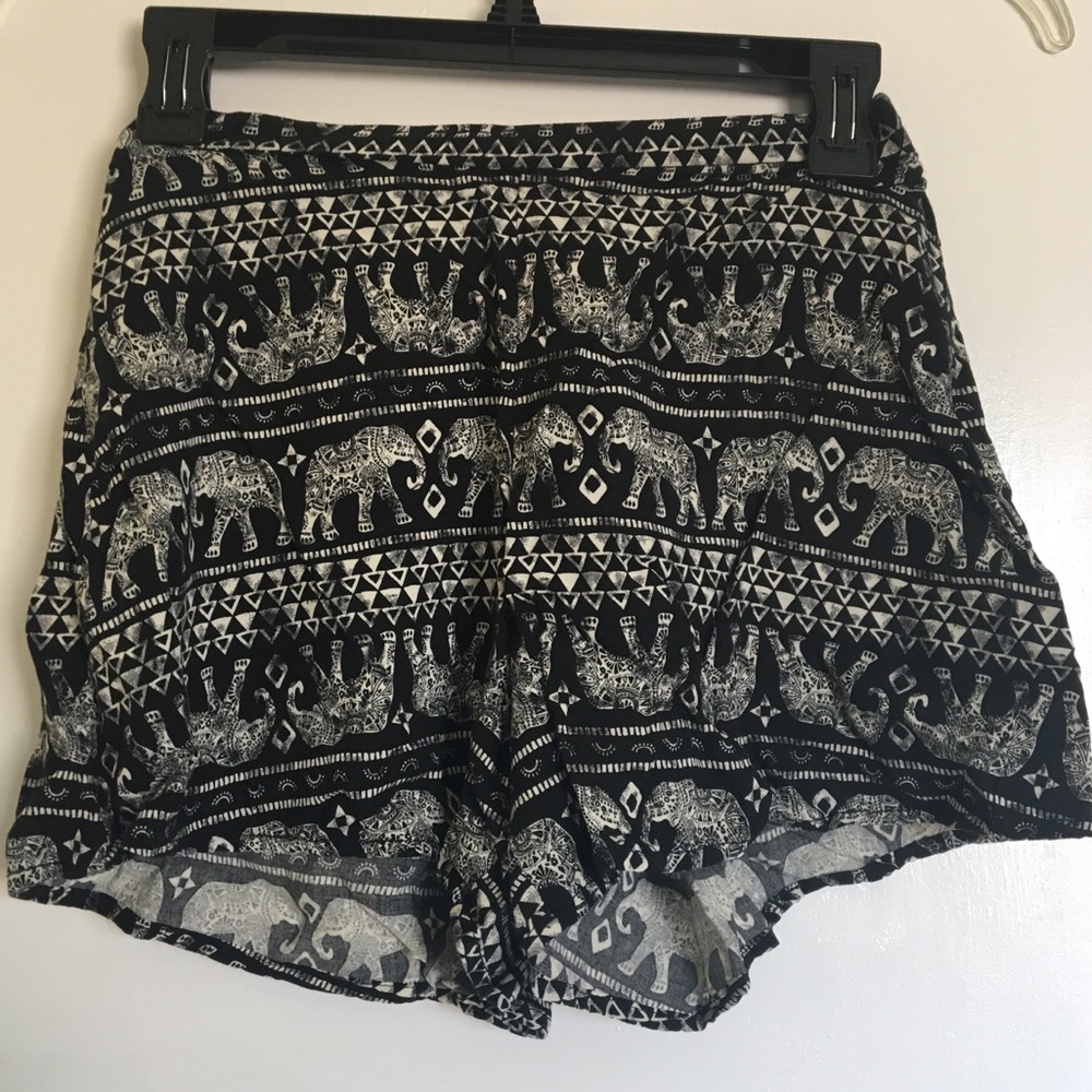 Mudd elephant shorts